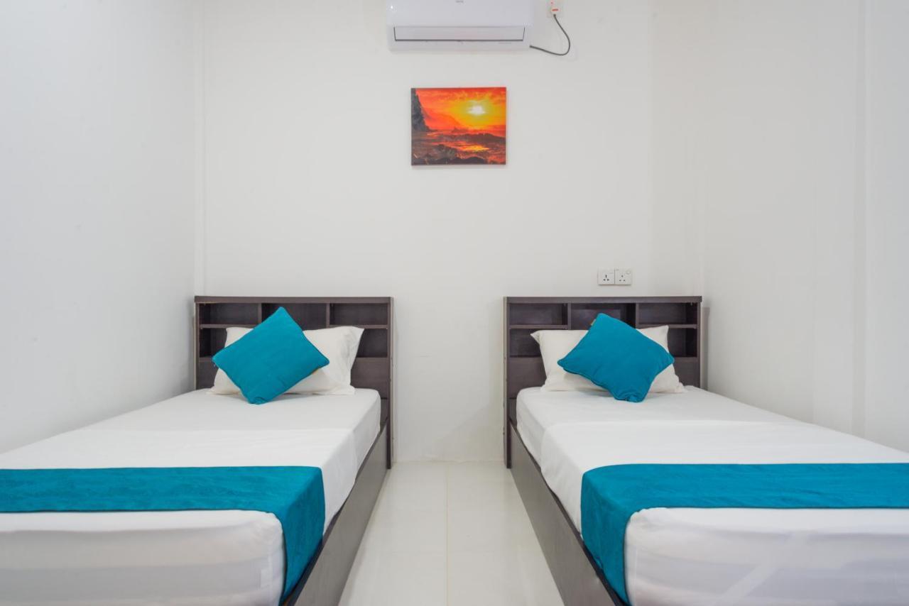 Hotel Palm Gate Thulusdhoo Exterior foto